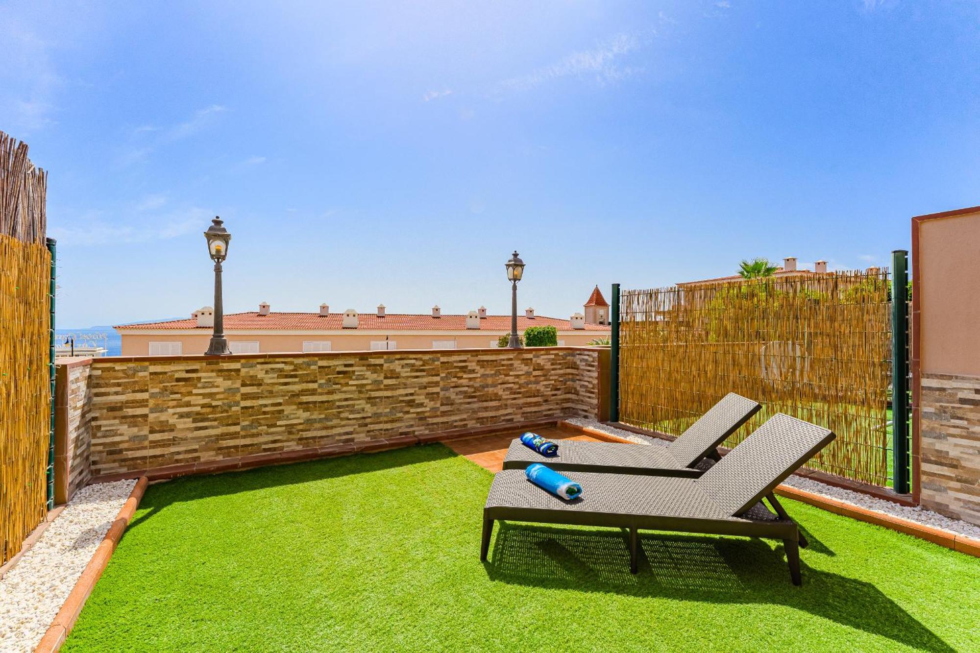 Spacious Ocean View Family Townhouse Puerto de Santiago  Eksteriør bilde